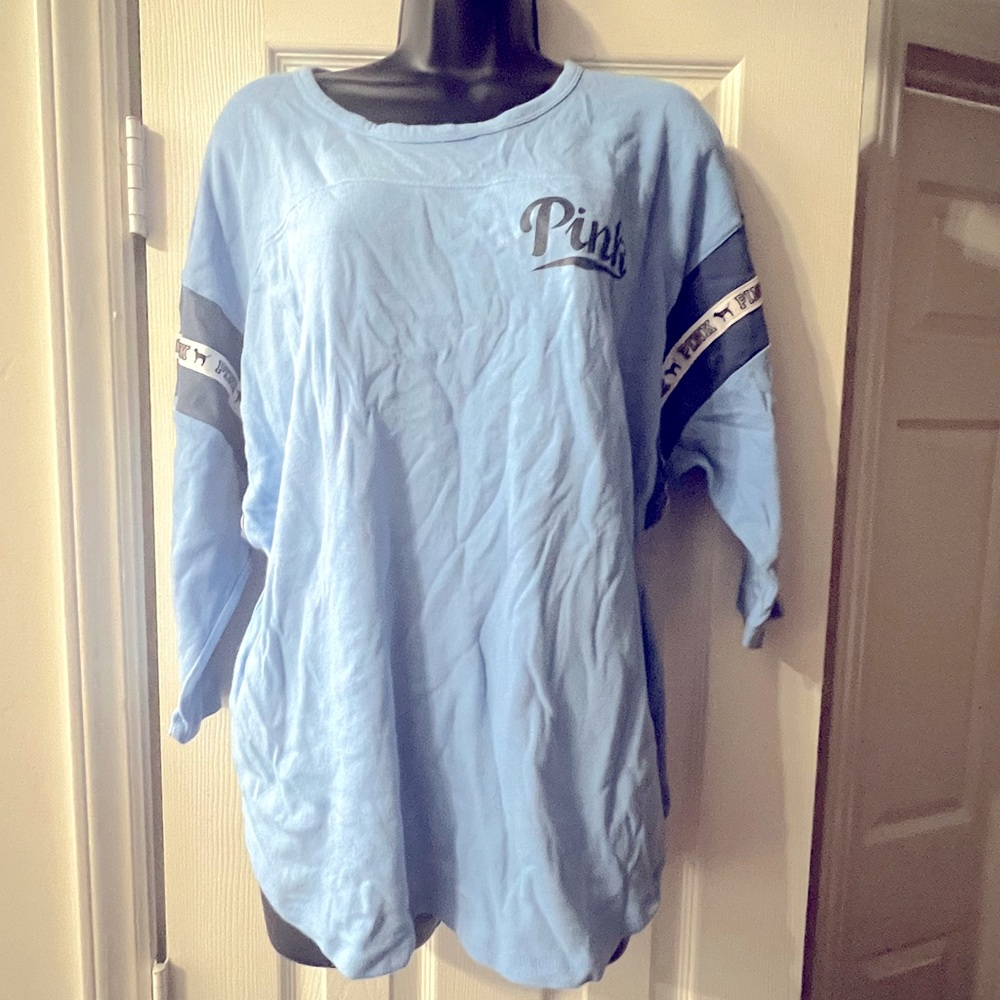 ❗️3 for $21❗️Pink by Victoria’s Secret Jersey